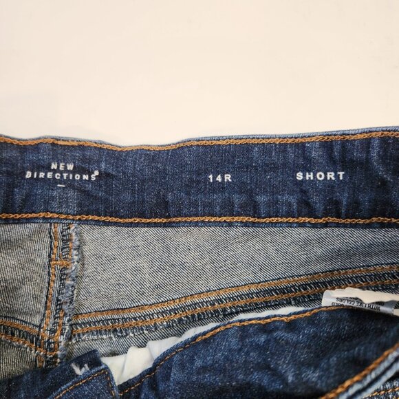 New Directions BUNDLE of 2 Pairs of Shorts Denim Roll Cuff Size 14 - Picture 3 of 14